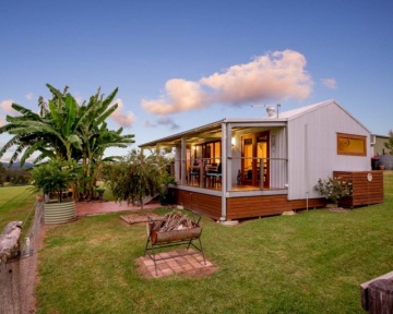 Photography - Lindsay Moller Productions