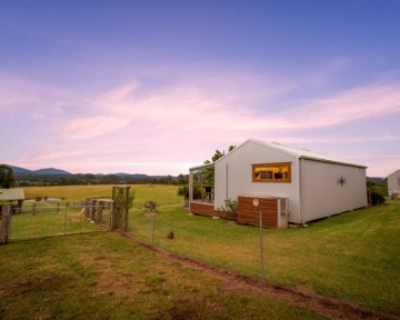 Photography - Lindsay Moller Productions