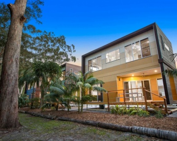 Photography - Lindsay Moller Productions