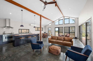 Photography - Lindsay Moller Productions