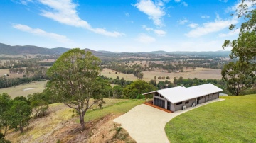 Photography - Lindsay Moller Productions