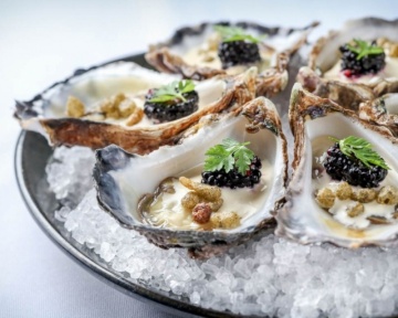 Photography - Lindsay Moller Productions