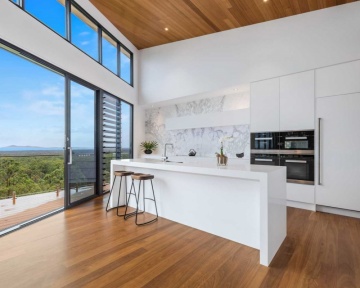 Photography - Lindsay Moller Productions