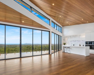 Photography - Lindsay Moller Productions