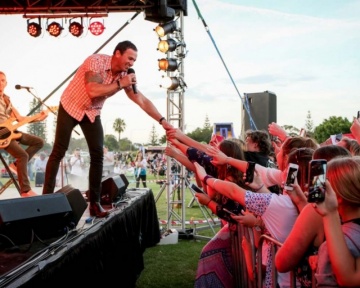 Photography - Lindsay Moller Productions